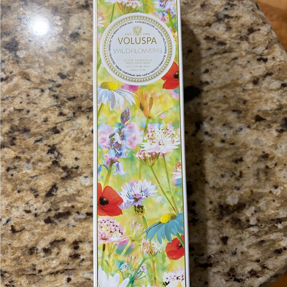 Voluspa Wildflowers Reed Diffuser